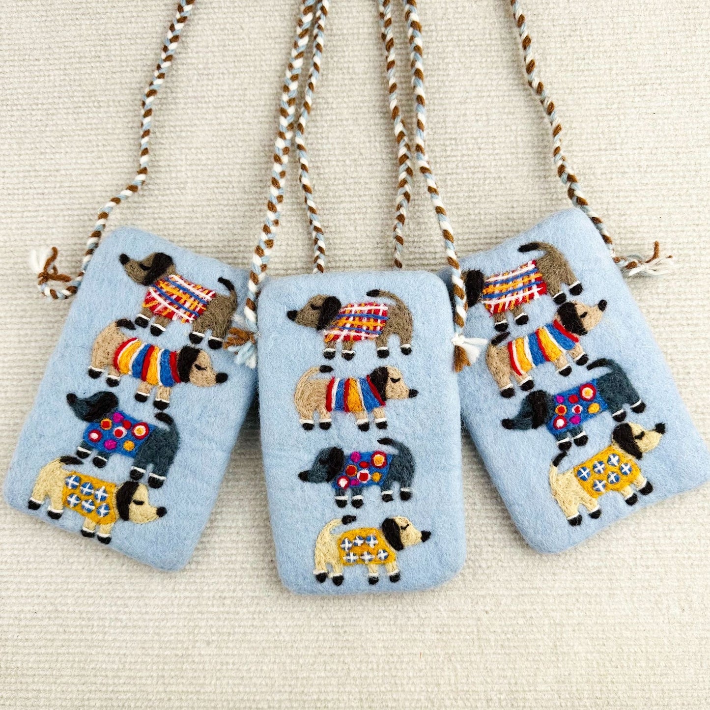 Handmade Wool Felt Four Puppies Creative Cell Phone Bag
