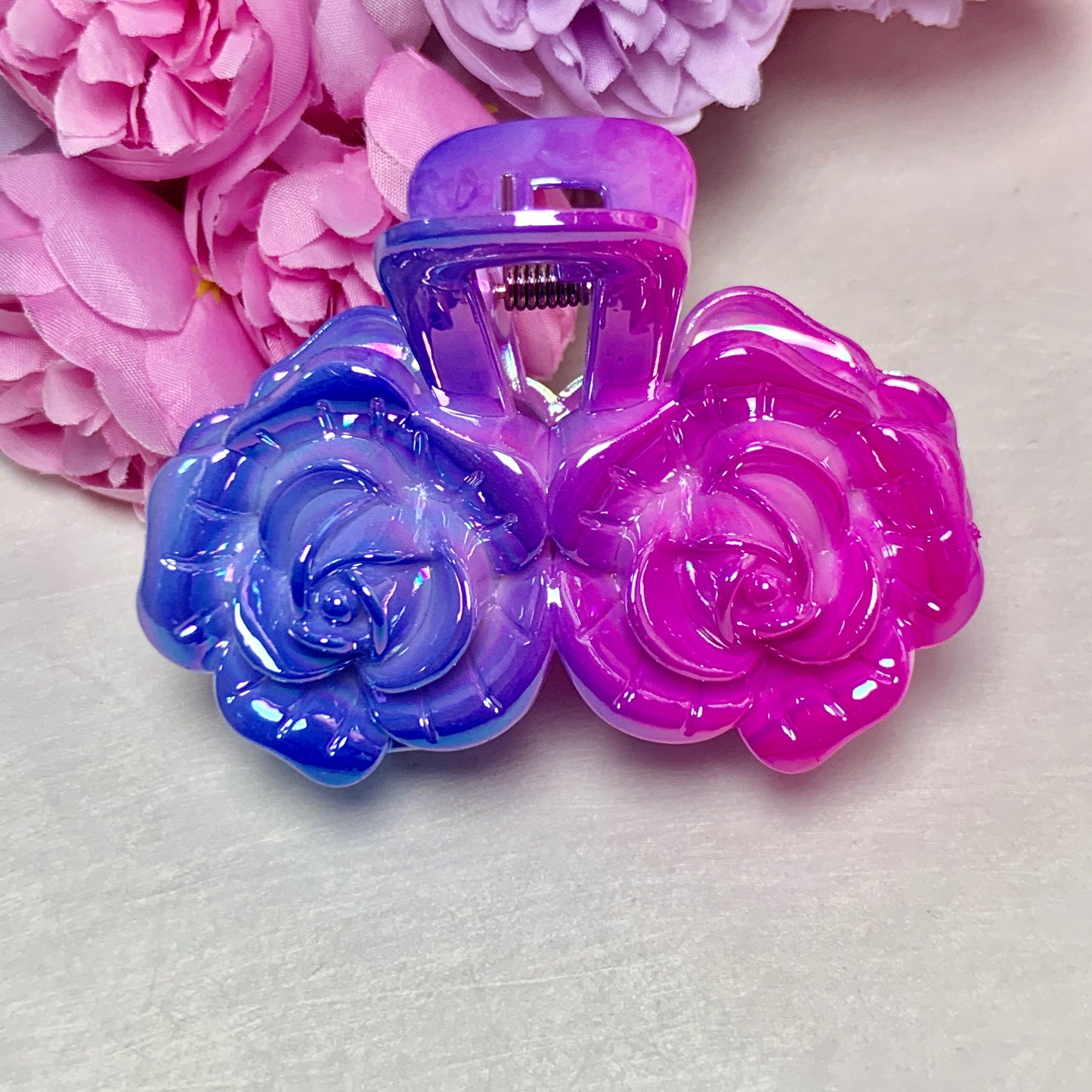 Claw Clip Mixed color roses