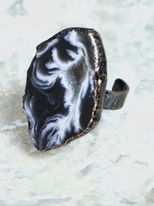 Agate Crystal Cave Crystal Ring